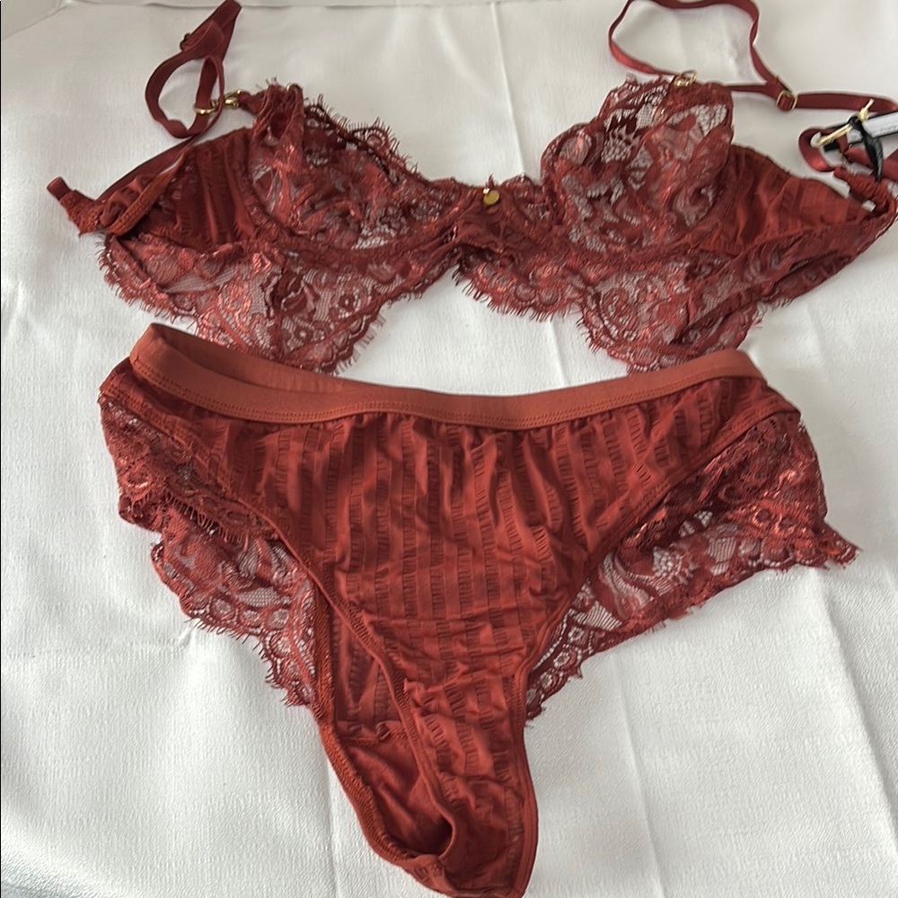 Gooseberry intimate set